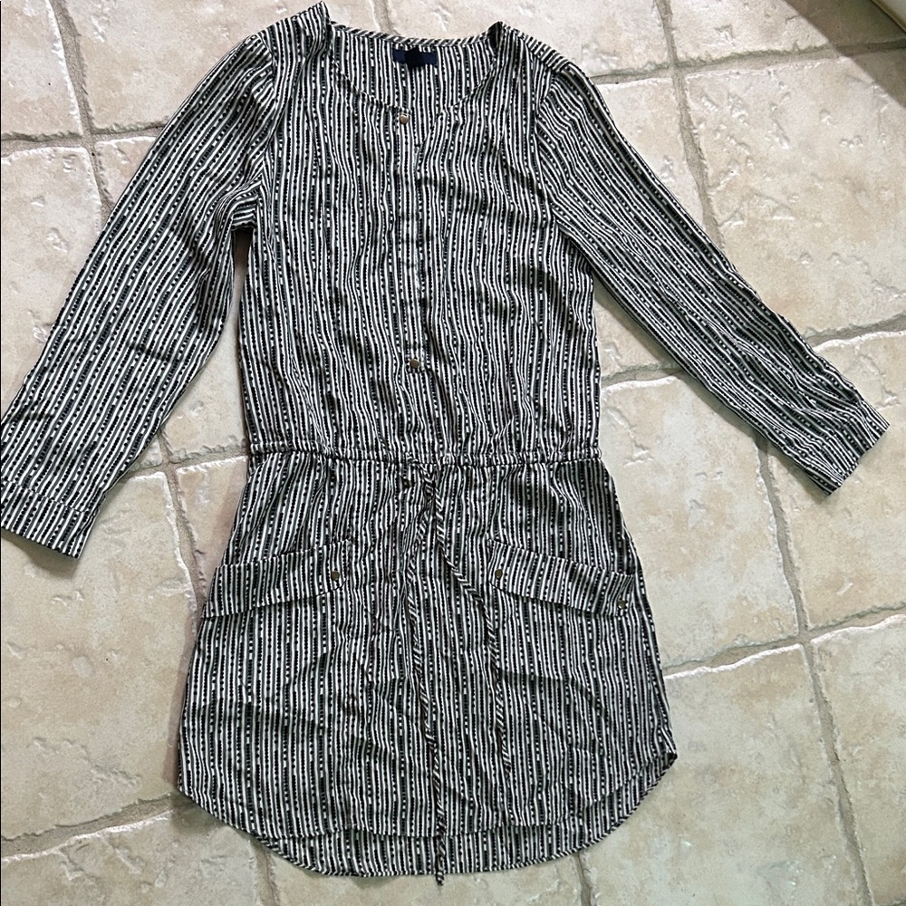 GAP Black and White Striped Long Sleeve Dress